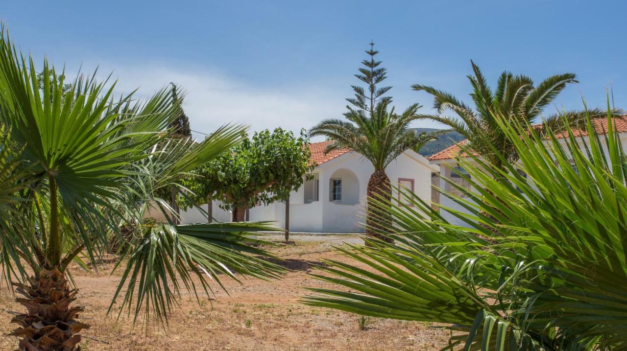 Ambelakia Studios Monemvasia Bagian luar foto