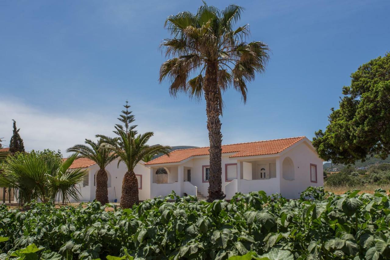 Ambelakia Studios Monemvasia Bagian luar foto